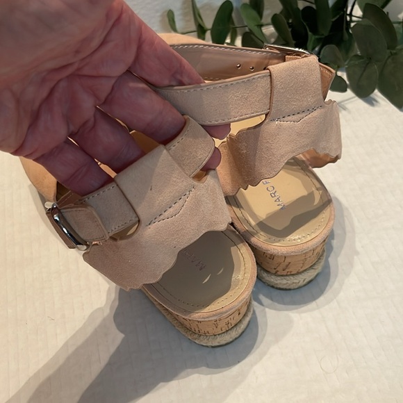 MARC FISHER (Which means comfort)  
Ladies wedge sandals-Perfect heel height - Picture 3 of 5